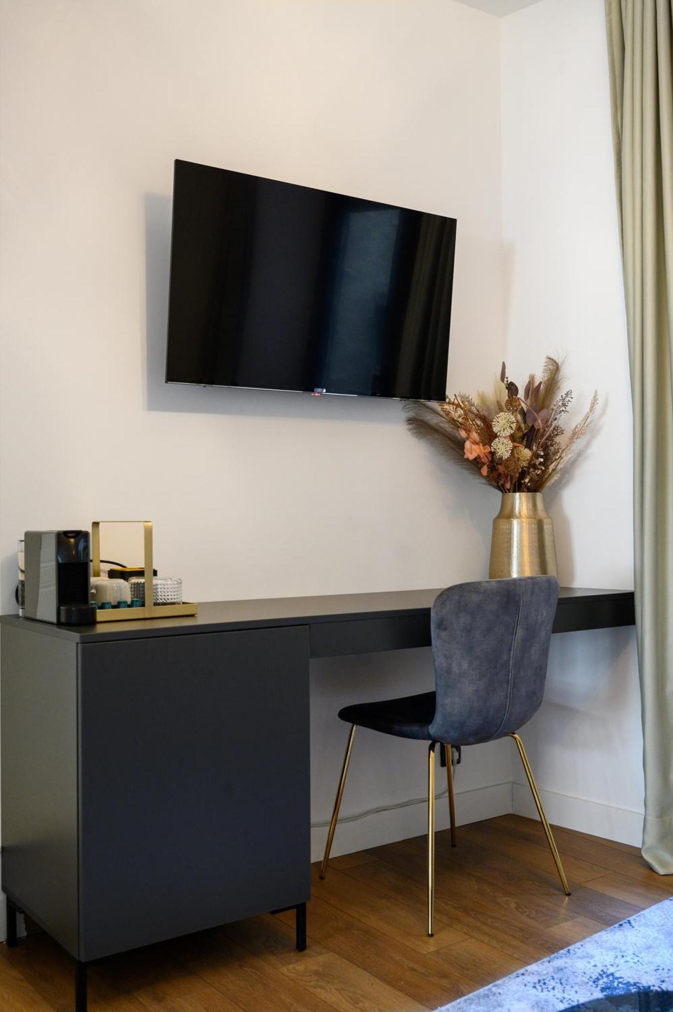Urban Downtown Luxury Rooms And Suites เบลเกรด ภายนอก รูปภาพ